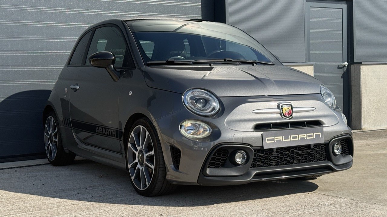 Abarth 595 Turismo 1.4 T-Jet 2020 – Automaat / Open dak / Navi / Leder
